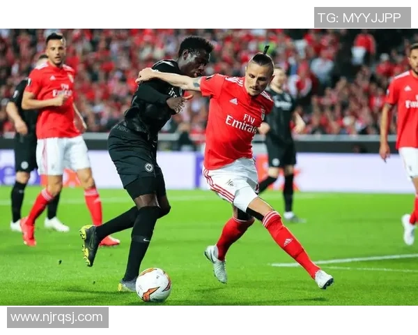 友谊赛精彩回顾那不勒斯与本菲卡的点球大战与十大进球瞬间解析